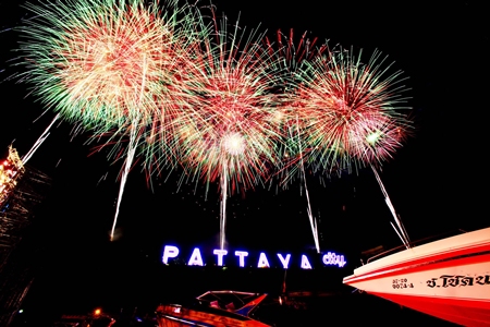 Pattaya’s Countdown 2012 was voted best in the Kingdom.